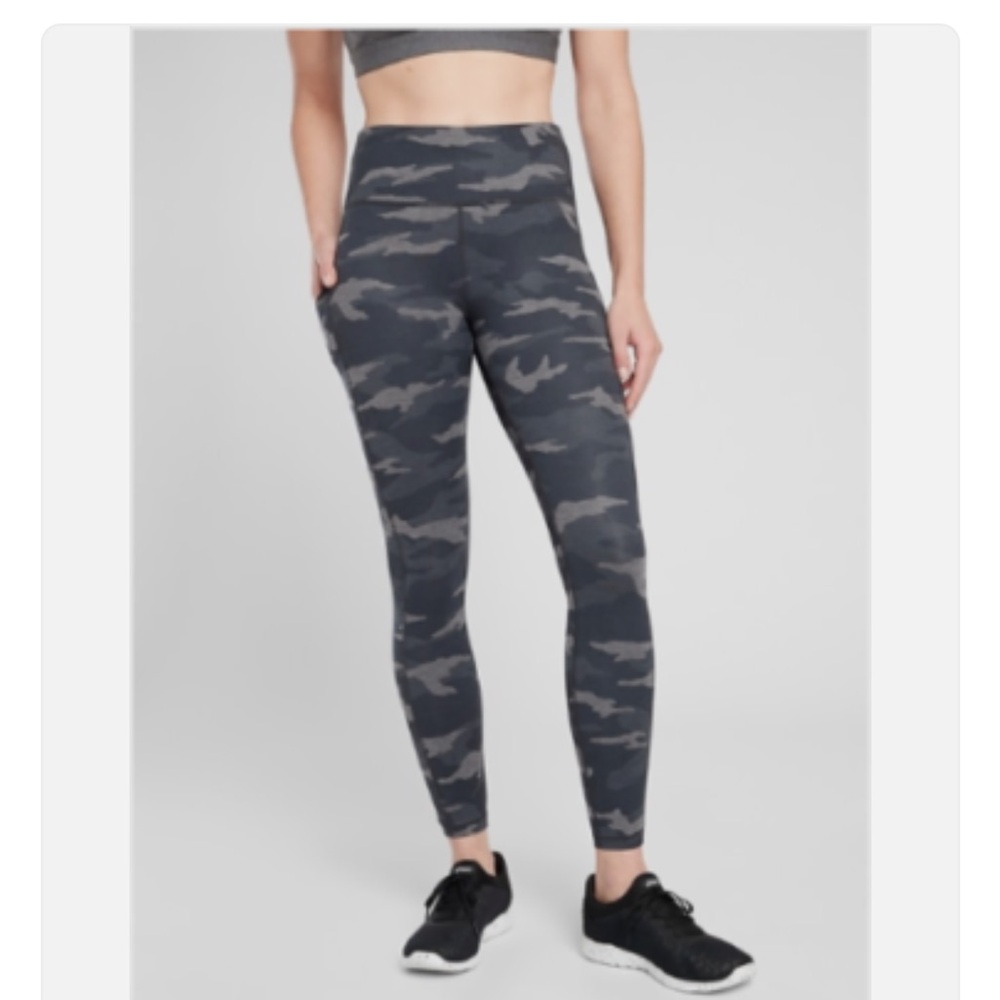 Athleta Black and Gray, Ultimate Camo 7/8 leggings, size medium